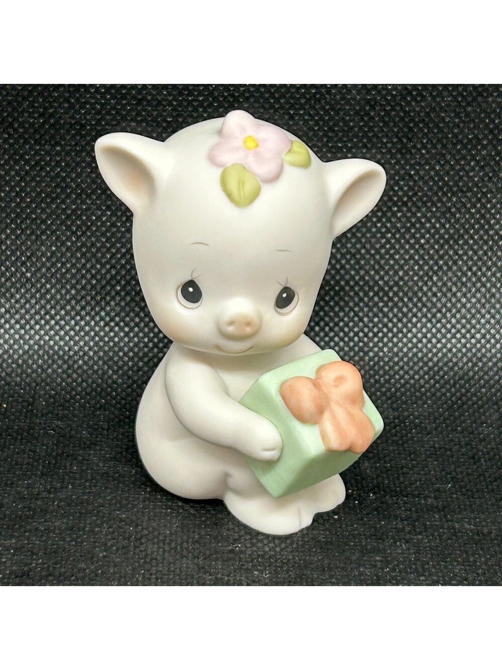 Precious Moments "Oinky Birthday" figurine